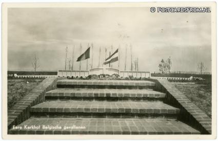 ansichtkaart: Willemstad, Eere Kerkhof Belgische gevallenen