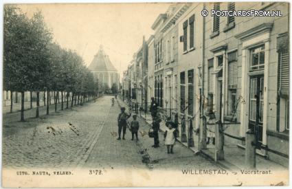 ansichtkaart: Willemstad, Voorstraat