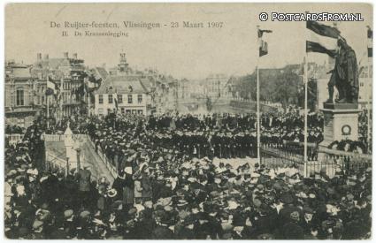 Vlissingen, De Ruijter-feesten - 23 Maart 1907. II. De Kranslegging ansichtkaart: Vlissingen, De Ruijter-feesten - 23 Maart 1907. II. De Kranslegging