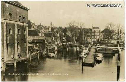 Dordrecht, Gezicht op de Korte Geldersche Kade ansichtkaart: Dordrecht, Gezicht op de Korte Geldersche Kade