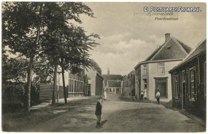 ansichtkaart: Hilvarenbeek, Paardenstraat