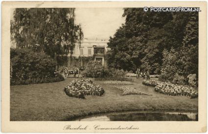 ansichtkaart: Arnhem, Bronbeek - Commandantshuuis