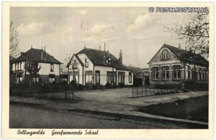 ansichtkaart: Bellingwolde, Gereformeerde School
