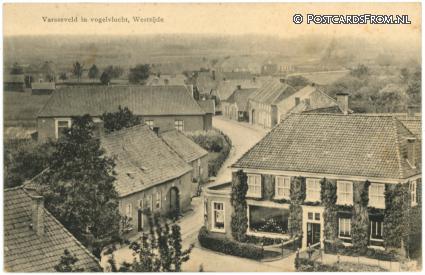 Varsseveld, In vogelvlucht. Westzijde ansichtkaart: Varsseveld, In vogelvlucht. Westzijde