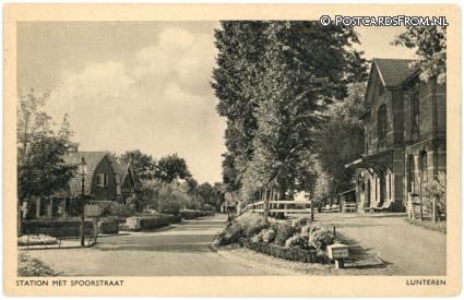 Lunteren, Station met Spoorstraat ansichtkaart: Lunteren, Station met Spoorstraat