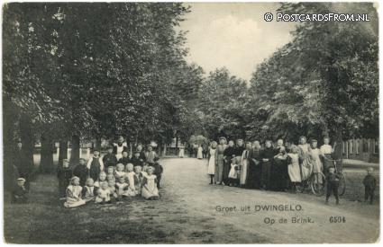 Dwingeloo, Op de Brink ansichtkaart: Dwingeloo, Op de Brink