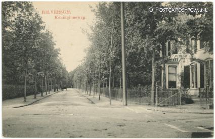 Hilversum, Koninginneweg ansichtkaart: Hilversum, Koninginneweg
