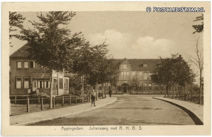 ansichtkaart: Appingedam, Julianaweg met R.H.B.S.