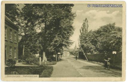 ansichtkaart: Zevenbergen, Stationsstraat