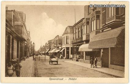ansichtkaart: Den Helder, Spoorstraat