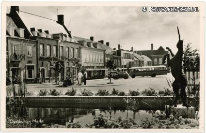 ansichtkaart: Oostburg, Markt