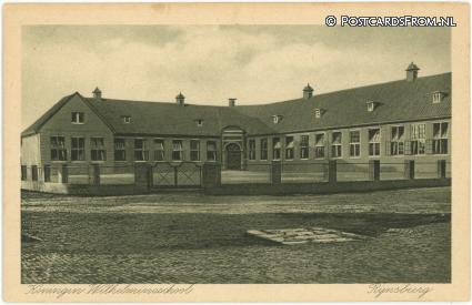 ansichtkaart: Rijnsburg, Koningin Wilhelminaschool