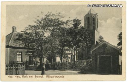 Rijnsaterwoude, Ned. Herv. Kerk en School ansichtkaart: Rijnsaterwoude, Ned. Herv. Kerk en School
