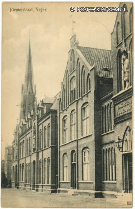 ansichtkaart: Veghel, Nieuwestraat