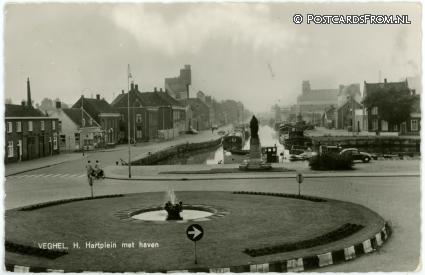 ansichtkaart: Veghel, H. Hartplein met haven