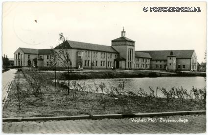 ansichtkaart: Veghel, Mgr. Zwysencollege