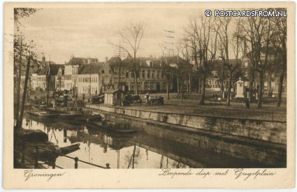 Groningen, Loopende diep met Guyotplein ansichtkaart: Groningen, Loopende diep met Guyotplein