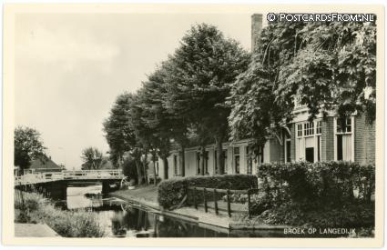 Broek op Langedijk, -- ansichtkaart: Broek op Langedijk, --