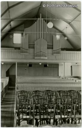 ansichtkaart: Broek op Langedijk, Geref. Kerk