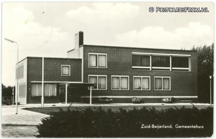 Zuid-Beijerland, Gemeentehuis ansichtkaart: Zuid-Beijerland, Gemeentehuis