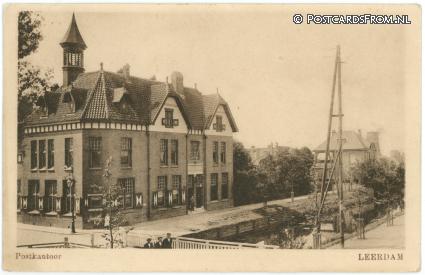 ansichtkaart: Leerdam, Postkantoor