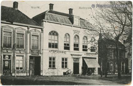 Wouw, Marktplein ansichtkaart: Wouw, Marktplein