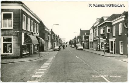 ansichtkaart: Numansdorp, Voorstraat