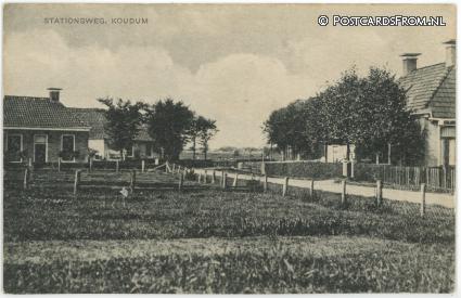 ansichtkaart: Koudum, Stationsweg