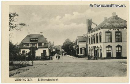 ansichtkaart: Winschoten, Blijhamsterstraat. Hotel 'Vrijheid'